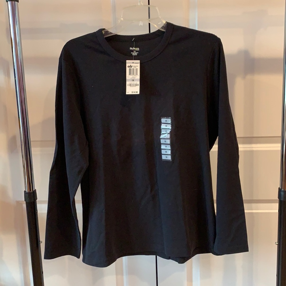Style and Co Women's Black Long Sleeve Tee NWT